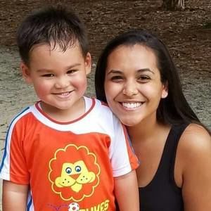 Meet your Posher, Sheena